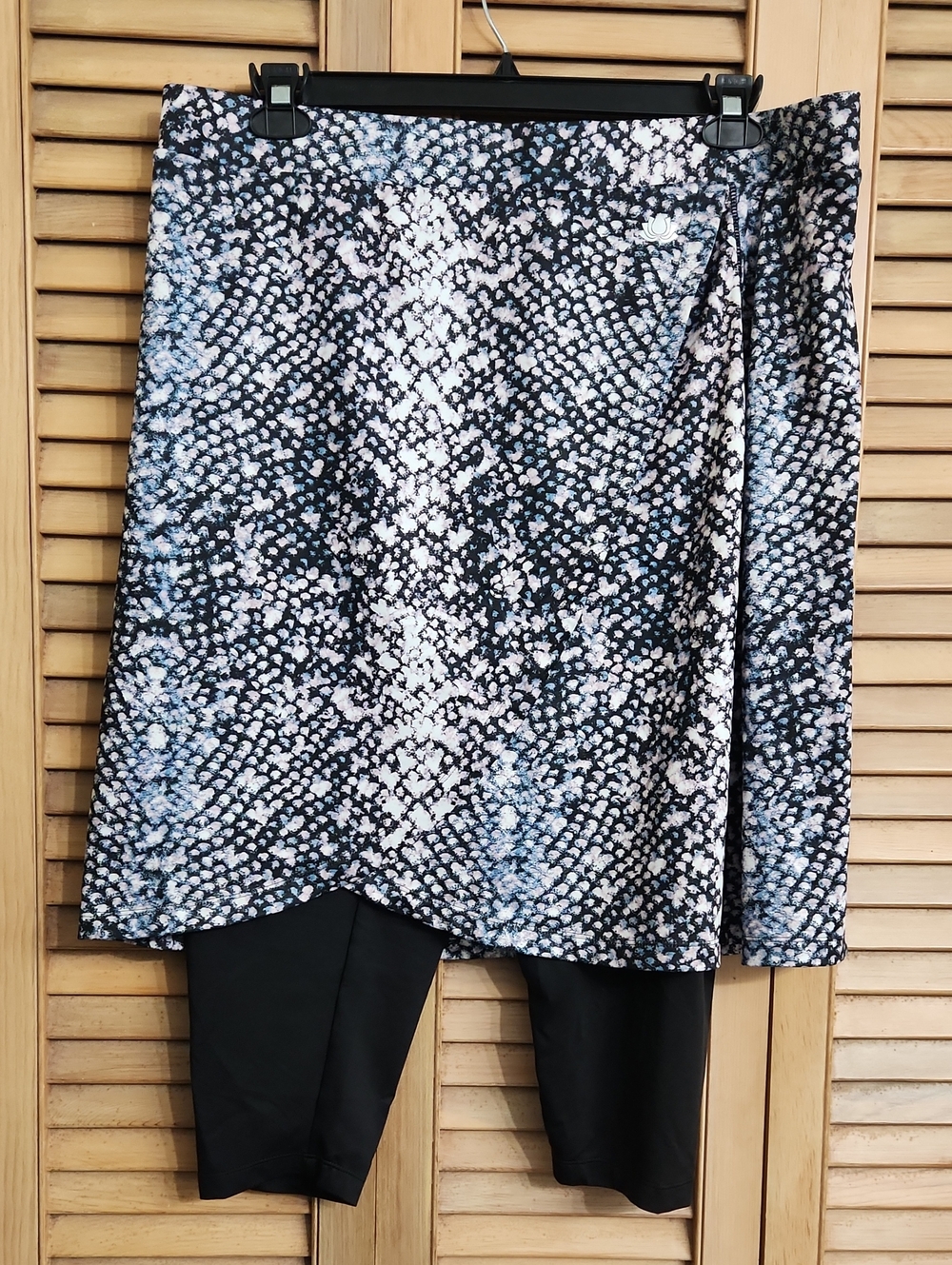 SNOGA Athletics Modest Skirt With Attached Leggings